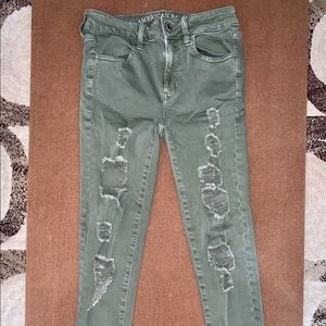 American Eagle Green Distressed Jegging Jeans